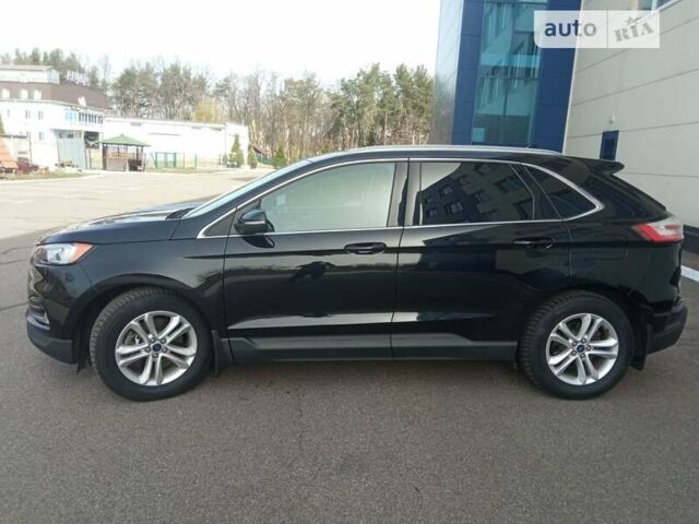 Черный Форд Эдж, объемом двигателя 2 л и пробегом 75 тыс. км за 19500 $, фото 4 на Automoto.ua