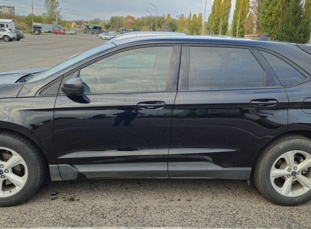 Черный Форд Эдж, объемом двигателя 2 л и пробегом 92 тыс. км за 17850 $, фото 2 на Automoto.ua