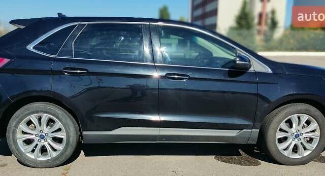 Чорний Форд Едж, об'ємом двигуна 2 л та пробігом 182 тис. км за 20000 $, фото 2 на Automoto.ua