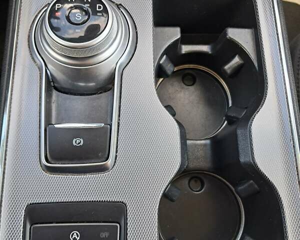 Чорний Форд Едж, об'ємом двигуна 2 л та пробігом 124 тис. км за 21200 $, фото 18 на Automoto.ua