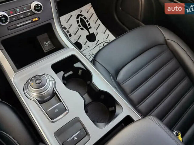 Чорний Форд Едж, об'ємом двигуна 2 л та пробігом 70 тис. км за 17300 $, фото 14 на Automoto.ua