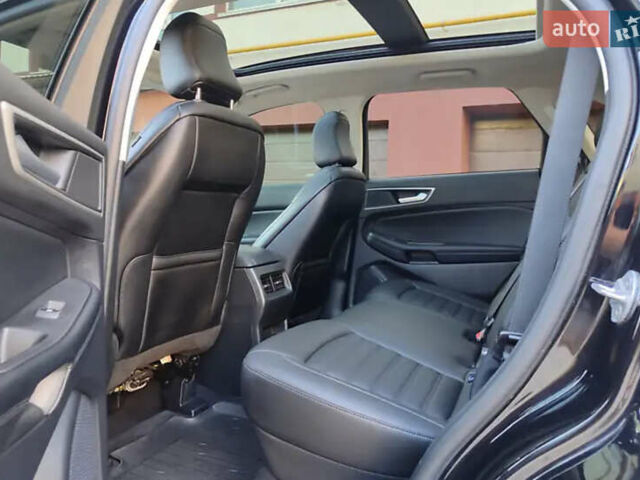 Чорний Форд Едж, об'ємом двигуна 2 л та пробігом 70 тис. км за 17300 $, фото 18 на Automoto.ua