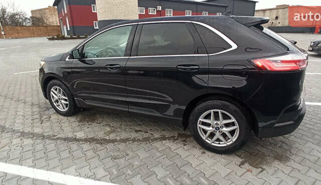 Чорний Форд Едж, об'ємом двигуна 2 л та пробігом 156 тис. км за 16800 $, фото 2 на Automoto.ua