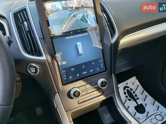 Чорний Форд Едж, об'ємом двигуна 2 л та пробігом 70 тис. км за 17300 $, фото 16 на Automoto.ua