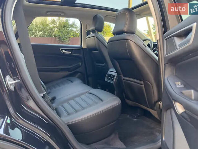 Чорний Форд Едж, об'ємом двигуна 2 л та пробігом 70 тис. км за 17300 $, фото 17 на Automoto.ua