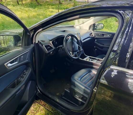 Черный Форд Эдж, объемом двигателя 2 л и пробегом 98 тыс. км за 19300 $, фото 6 на Automoto.ua