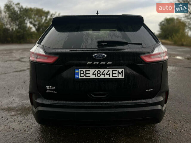 Черный Форд Эдж, объемом двигателя 2 л и пробегом 42 тыс. км за 22000 $, фото 9 на Automoto.ua