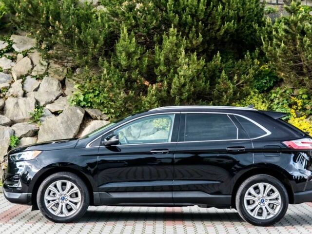 Черный Форд Эдж, объемом двигателя 2 л и пробегом 26 тыс. км за 12500 $, фото 3 на Automoto.ua