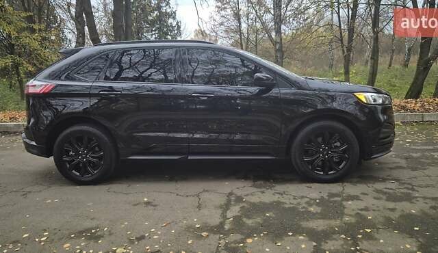 Черный Форд Эдж, объемом двигателя 2 л и пробегом 73 тыс. км за 18600 $, фото 6 на Automoto.ua