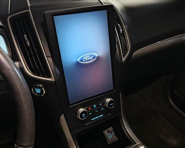 Черный Форд Эдж, объемом двигателя 2 л и пробегом 98 тыс. км за 19300 $, фото 2 на Automoto.ua