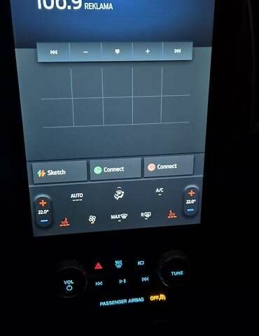 Черный Форд Эдж, объемом двигателя 2 л и пробегом 73 тыс. км за 18600 $, фото 27 на Automoto.ua