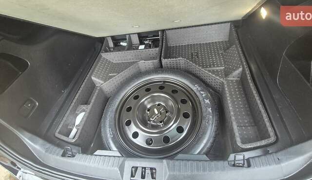 Черный Форд Эдж, объемом двигателя 2 л и пробегом 73 тыс. км за 18600 $, фото 12 на Automoto.ua