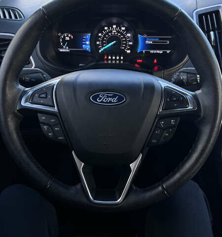 Чорний Форд Едж, об'ємом двигуна 2 л та пробігом 80 тис. км за 19999 $, фото 14 на Automoto.ua