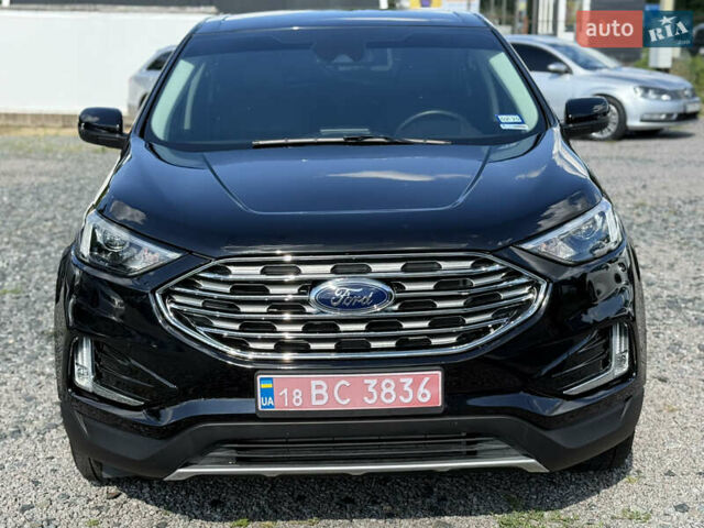 Черный Форд Эдж, объемом двигателя 2 л и пробегом 62 тыс. км за 22900 $, фото 1 на Automoto.ua
