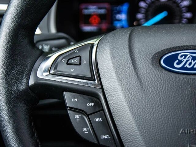 Черный Форд Эдж, объемом двигателя 2 л и пробегом 26 тыс. км за 12500 $, фото 11 на Automoto.ua