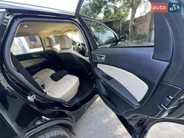 Черный Форд Эдж, объемом двигателя 2 л и пробегом 42 тыс. км за 22000 $, фото 26 на Automoto.ua