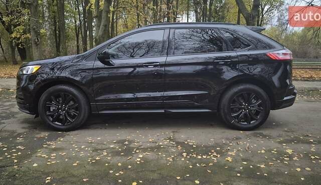 Черный Форд Эдж, объемом двигателя 2 л и пробегом 73 тыс. км за 18600 $, фото 1 на Automoto.ua