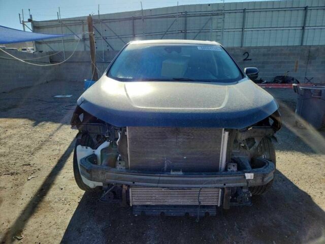 Черный Форд Эдж, объемом двигателя 2 л и пробегом 65 тыс. км за 13500 $, фото 4 на Automoto.ua