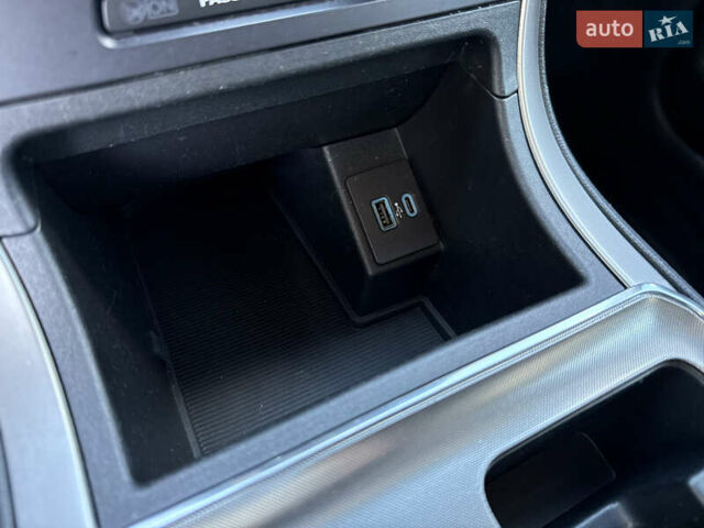 Черный Форд Эдж, объемом двигателя 2 л и пробегом 62 тыс. км за 22900 $, фото 33 на Automoto.ua