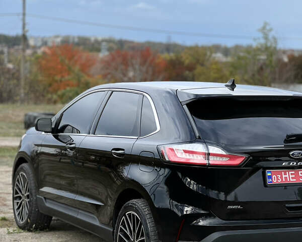 Чорний Форд Едж, об'ємом двигуна 2 л та пробігом 80 тис. км за 19999 $, фото 6 на Automoto.ua