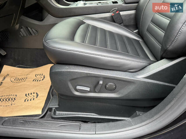 Черный Форд Эдж, объемом двигателя 2 л и пробегом 92 тыс. км за 21700 $, фото 35 на Automoto.ua