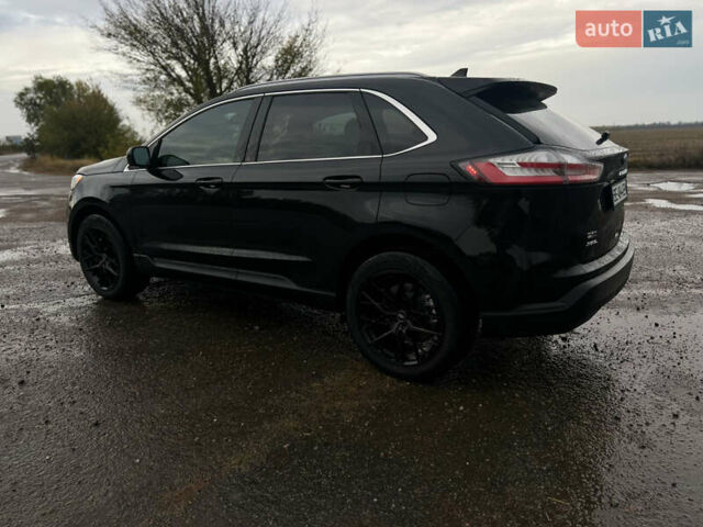 Черный Форд Эдж, объемом двигателя 2 л и пробегом 42 тыс. км за 22000 $, фото 11 на Automoto.ua