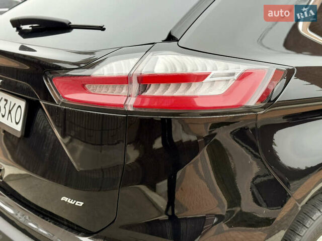 Чорний Форд Едж, об'ємом двигуна 2 л та пробігом 61 тис. км за 21950 $, фото 10 на Automoto.ua