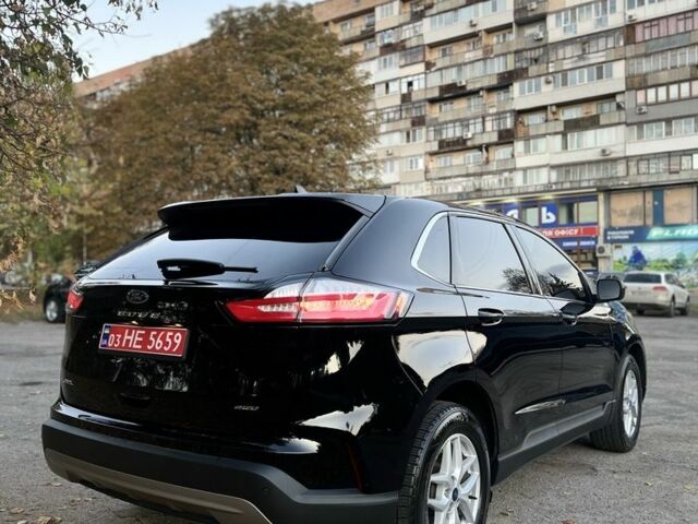 Чорний Форд Едж, об'ємом двигуна 2 л та пробігом 80 тис. км за 19999 $, фото 4 на Automoto.ua