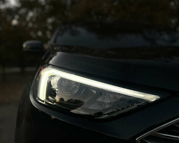 Чорний Форд Едж, об'ємом двигуна 2 л та пробігом 80 тис. км за 19999 $, фото 11 на Automoto.ua