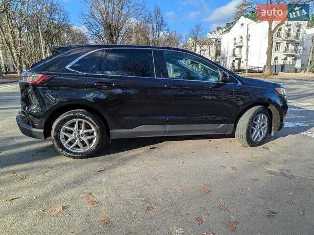 Черный Форд Эдж, объемом двигателя 2 л и пробегом 98 тыс. км за 19500 $, фото 1 на Automoto.ua