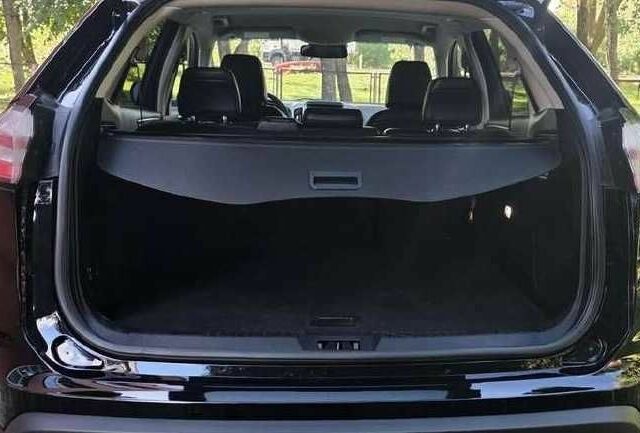 Чорний Форд Едж, об'ємом двигуна 0 л та пробігом 56 тис. км за 15700 $, фото 16 на Automoto.ua