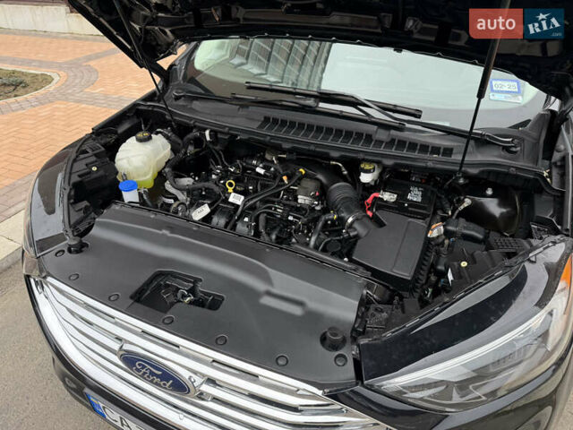 Чорний Форд Едж, об'ємом двигуна 2 л та пробігом 61 тис. км за 21950 $, фото 32 на Automoto.ua