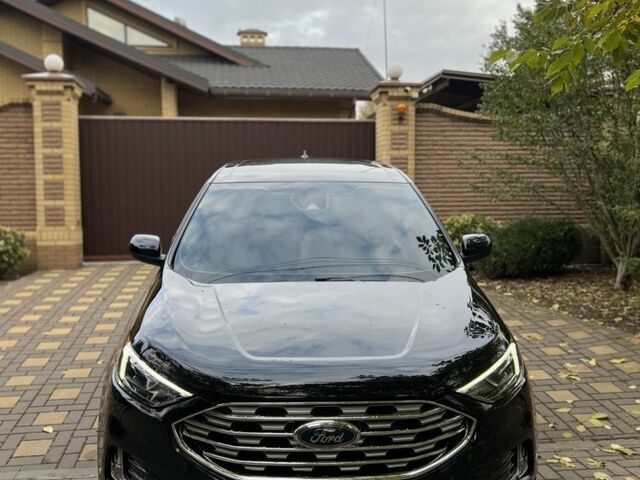 Чорний Форд Едж, об'ємом двигуна 2 л та пробігом 80 тис. км за 19999 $, фото 1 на Automoto.ua