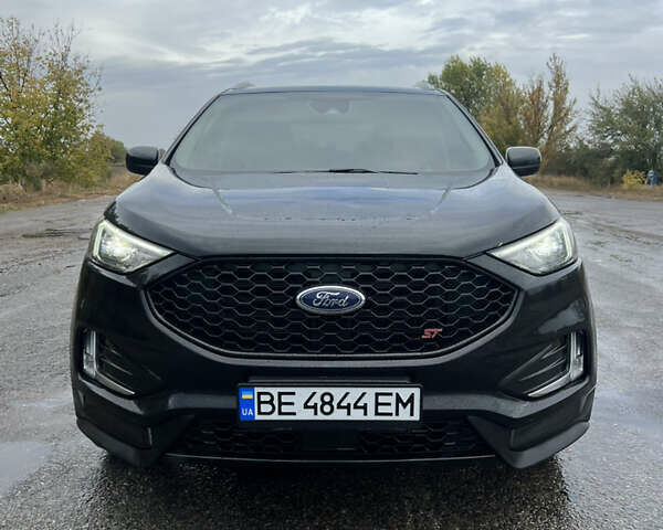 Черный Форд Эдж, объемом двигателя 2 л и пробегом 42 тыс. км за 22000 $, фото 5 на Automoto.ua