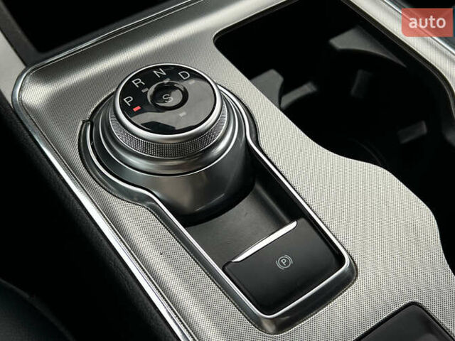 Черный Форд Эдж, объемом двигателя 2 л и пробегом 32 тыс. км за 24999 $, фото 16 на Automoto.ua