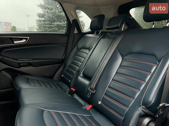 Черный Форд Эдж, объемом двигателя 2 л и пробегом 32 тыс. км за 24999 $, фото 22 на Automoto.ua