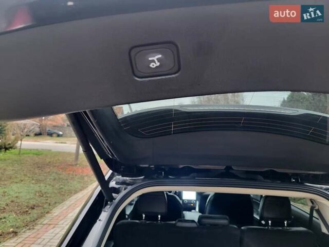 Чорний Форд Едж, об'ємом двигуна 2 л та пробігом 21 тис. км за 21999 $, фото 14 на Automoto.ua