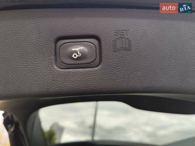 Черный Форд Эдж, объемом двигателя 2 л и пробегом 73 тыс. км за 27400 $, фото 30 на Automoto.ua