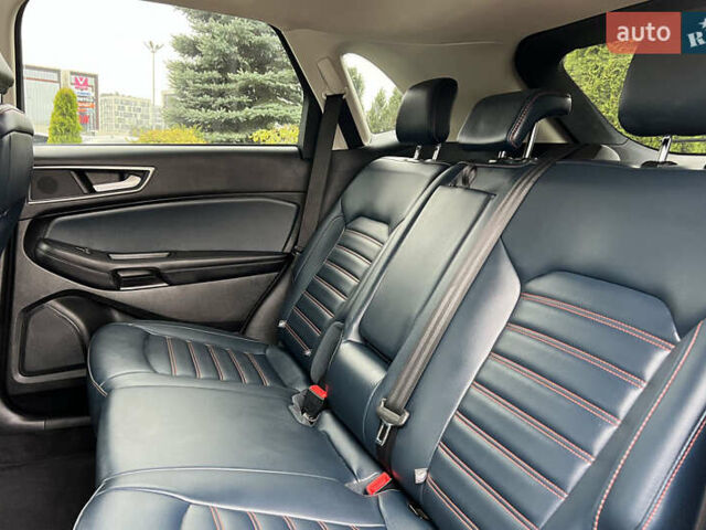 Черный Форд Эдж, объемом двигателя 2 л и пробегом 32 тыс. км за 25200 $, фото 14 на Automoto.ua