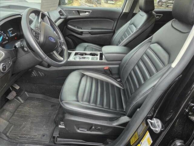 Черный Форд Эдж, объемом двигателя 2 л и пробегом 26 тыс. км за 14800 $, фото 8 на Automoto.ua