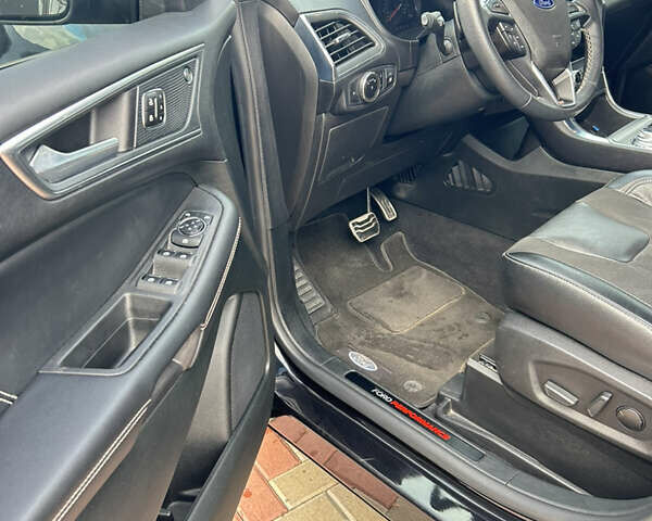 Черный Форд Эдж, объемом двигателя 2.69 л и пробегом 30 тыс. км за 33000 $, фото 9 на Automoto.ua