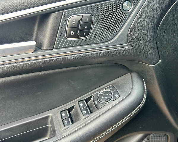 Черный Форд Эдж, объемом двигателя 2.69 л и пробегом 30 тыс. км за 33000 $, фото 10 на Automoto.ua