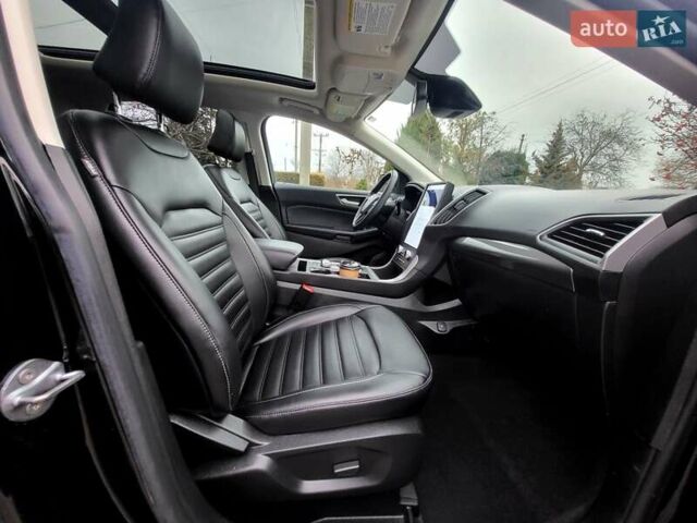 Чорний Форд Едж, об'ємом двигуна 2 л та пробігом 21 тис. км за 21999 $, фото 12 на Automoto.ua