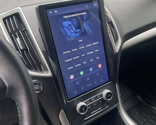 Черный Форд Эдж, объемом двигателя 2 л и пробегом 48 тыс. км за 23999 $, фото 26 на Automoto.ua