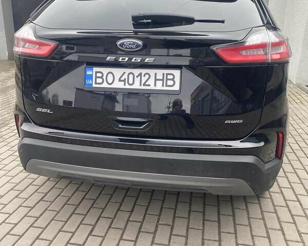 Черный Форд Эдж, объемом двигателя 2 л и пробегом 48 тыс. км за 23999 $, фото 2 на Automoto.ua
