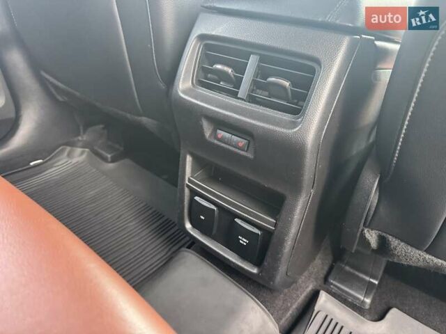 Коричневый Форд Эдж, объемом двигателя 2 л и пробегом 203 тыс. км за 18700 $, фото 22 на Automoto.ua