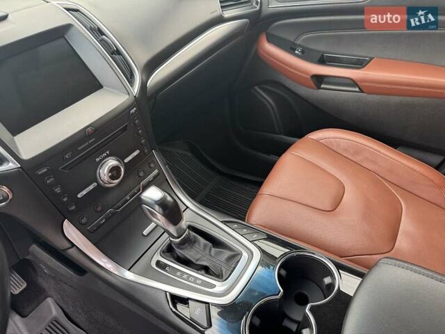 Коричневый Форд Эдж, объемом двигателя 2 л и пробегом 203 тыс. км за 18700 $, фото 13 на Automoto.ua