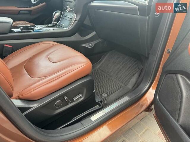 Коричневый Форд Эдж, объемом двигателя 2 л и пробегом 203 тыс. км за 18700 $, фото 28 на Automoto.ua