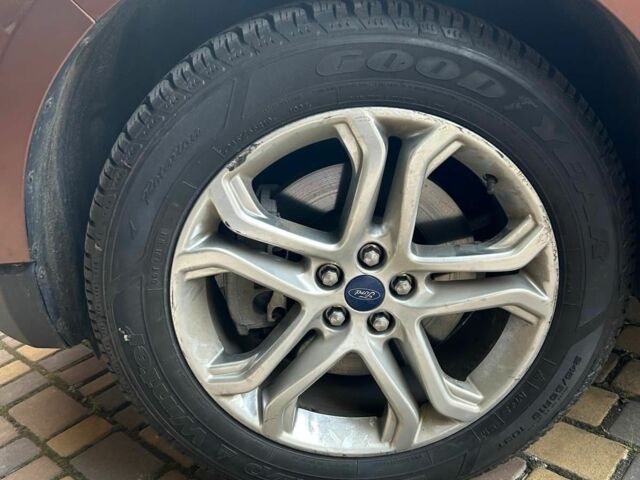 Форд Едж 2017 у Києві на Automoto.ua Коричневий Форд Едж, об'ємом двигуна 2 л та пробігом 66 тис. км за 18600 $, фото 7 на Automoto.ua