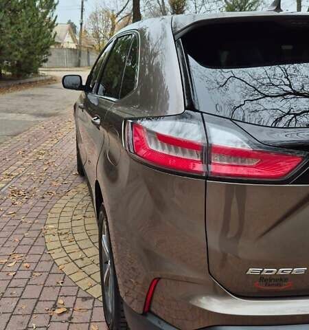 Коричневий Форд Едж, об'ємом двигуна 2 л та пробігом 108 тис. км за 21000 $, фото 5 на Automoto.ua